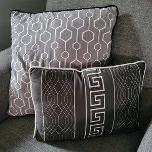 Decor Throw Pillows